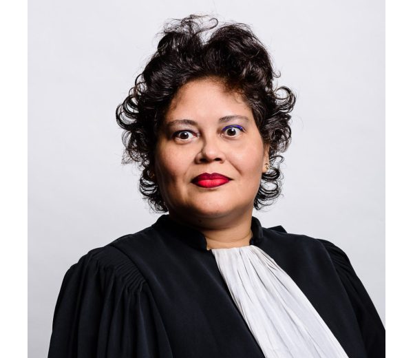 Photo de Maītre Sandrine RAGALD-SAINT-AIME Photo de Maītre Sandrine RAGALD-SAINT-AIME